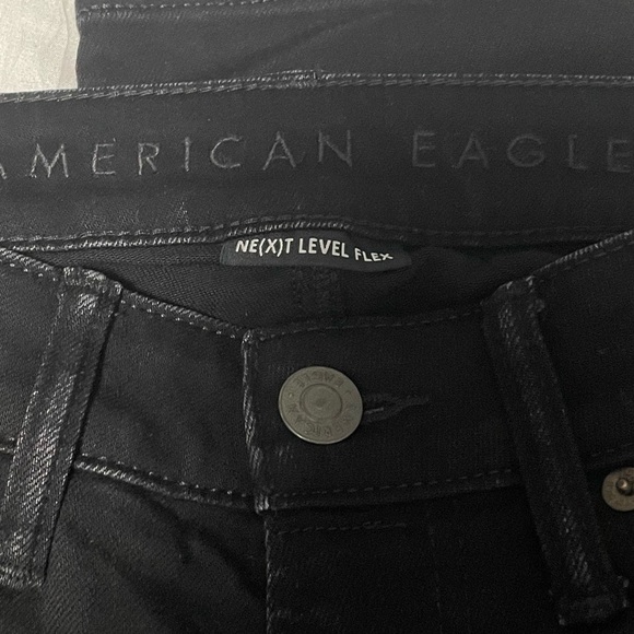 American Eagle Next Level Flex Skinny Jeans in Black. Size 29x32 - Picture 7 of 11